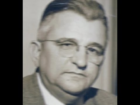 Un Hombre, un País, homenaje a Don Eduardo Morgan Álvarez.